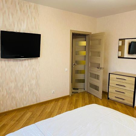 Portcity Lutsk Bagian luar foto