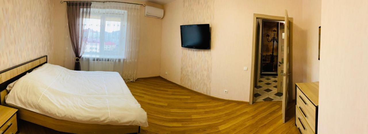 Portcity Lutsk Bagian luar foto